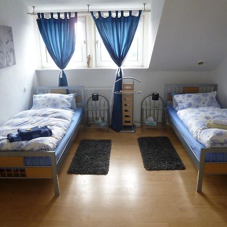 Airport Apartment Düsseldorf Esterno foto