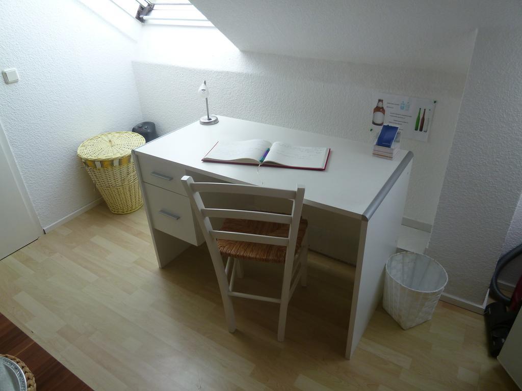 Airport Apartment Düsseldorf Camera foto
