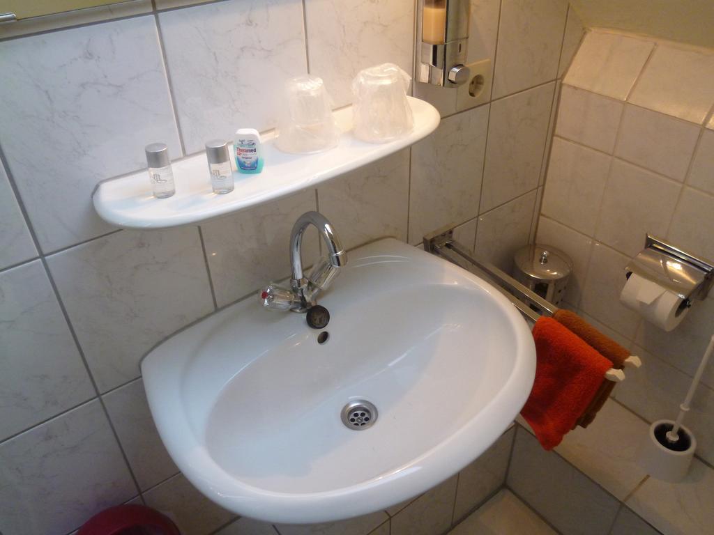 Airport Apartment Düsseldorf Camera foto